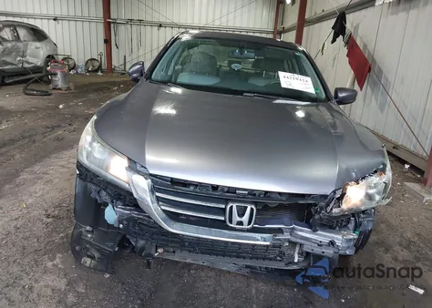 2015 Honda Accord Lx z USA, uszkodzony, nr VIN 1HGCR2F39FA211282